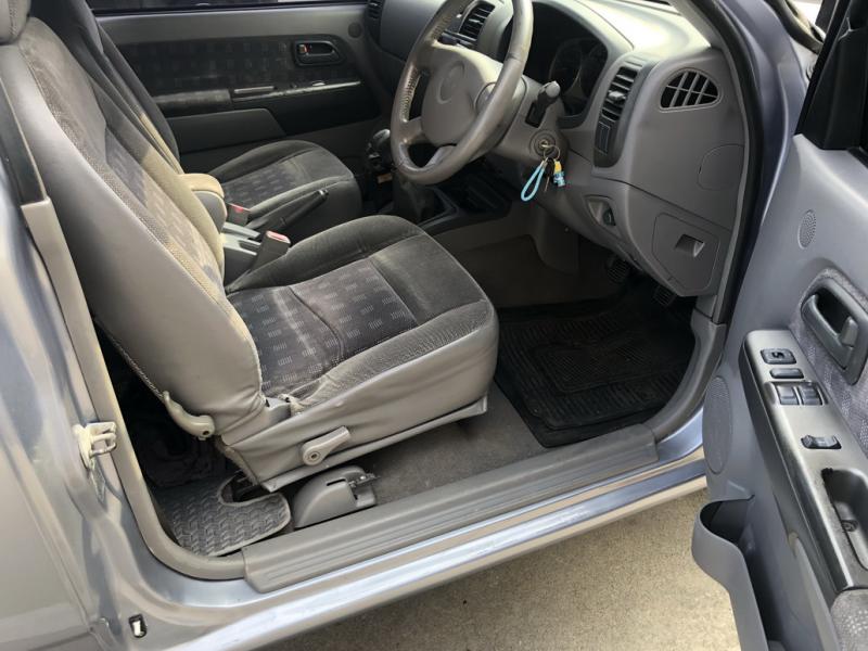 ISUZU DMAX 2.5 DDi SLX 2003
