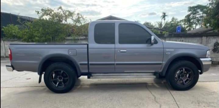 FORD US52RAB 2004