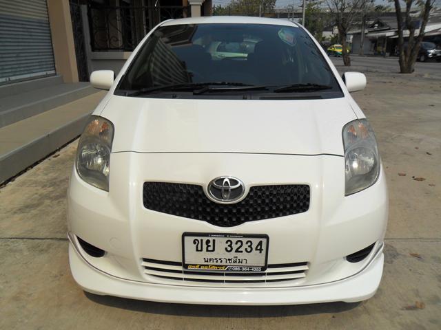 TOYOTA Yaris 2008