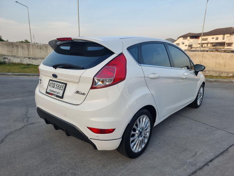 FORD Fiesta 2015