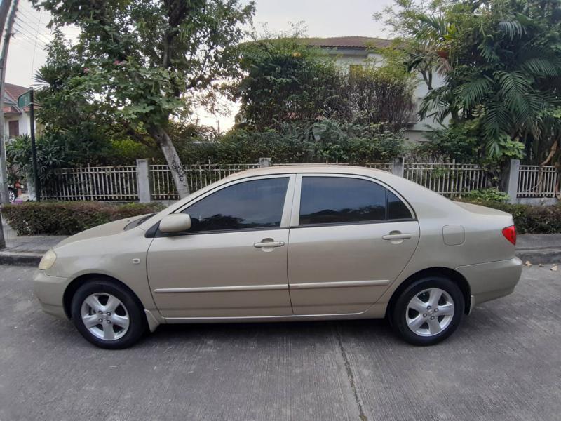 TOYOTA Corolla Altis 1.6 E 2002