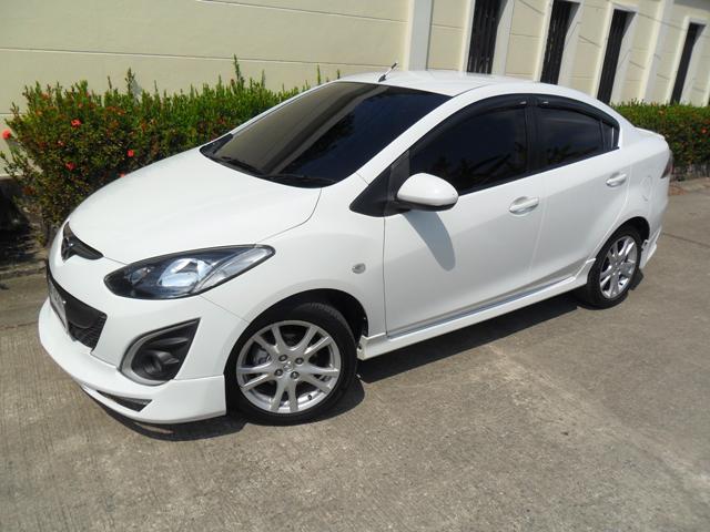 MAZDA Mazda2 2012