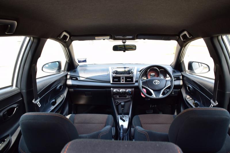 TOYOTA E 2015