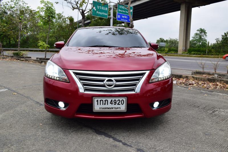 NISSAN Vท็อปออฟชั่นส์ 2012