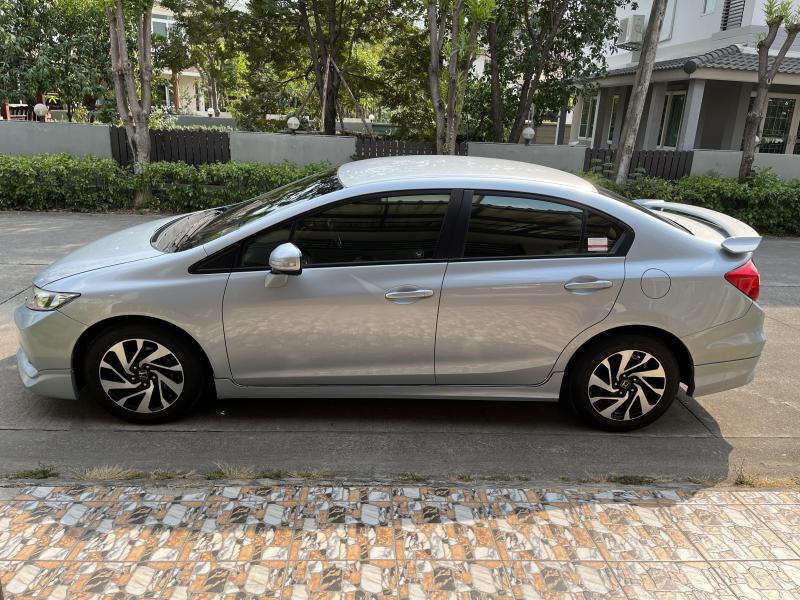 HONDA CIVIC 2013