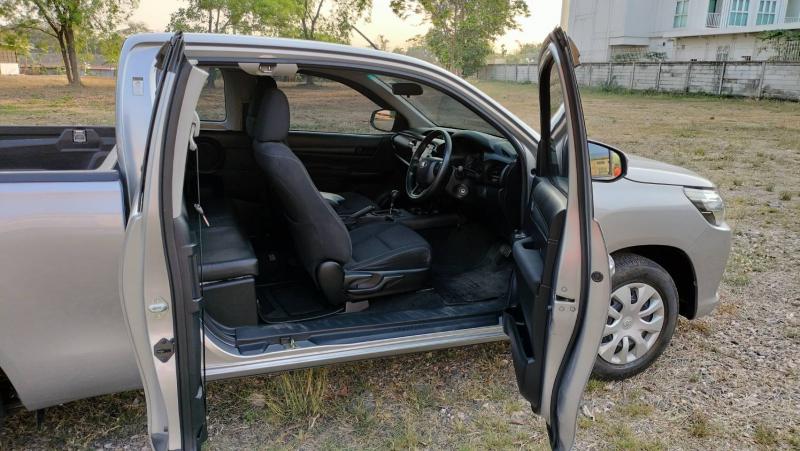 TOYOTA Hilux Revo J Plus 2018