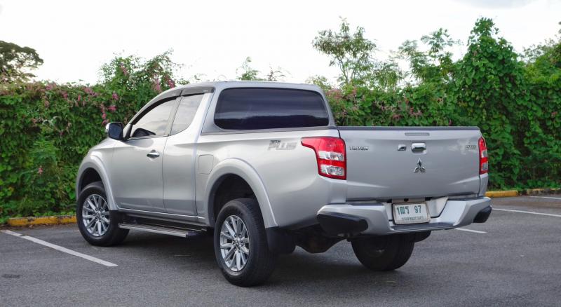 MITSUBISHI Triton2.4 GLS Plus M 2015