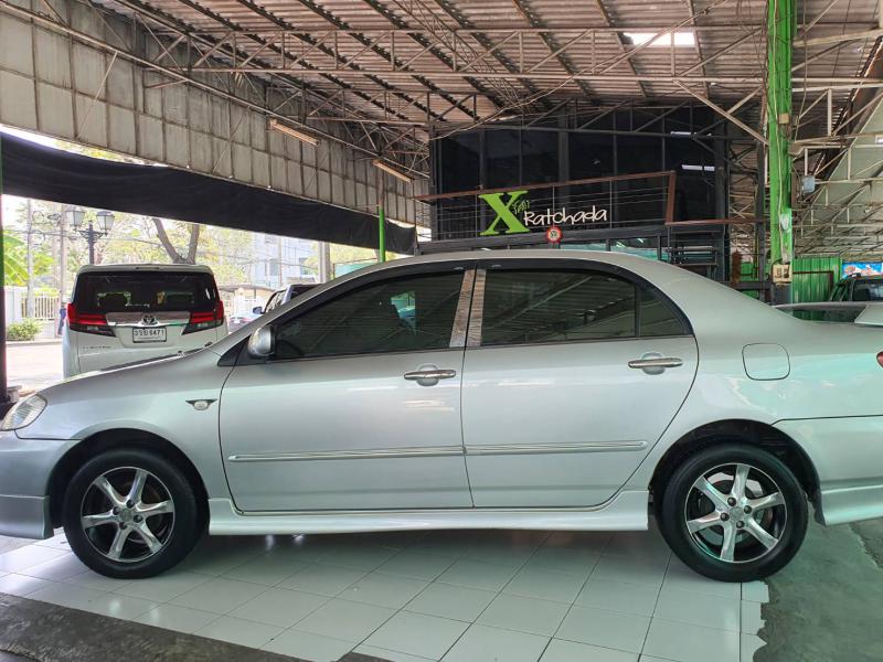 TOYOTA Corolla Altis 1.6E 2002
