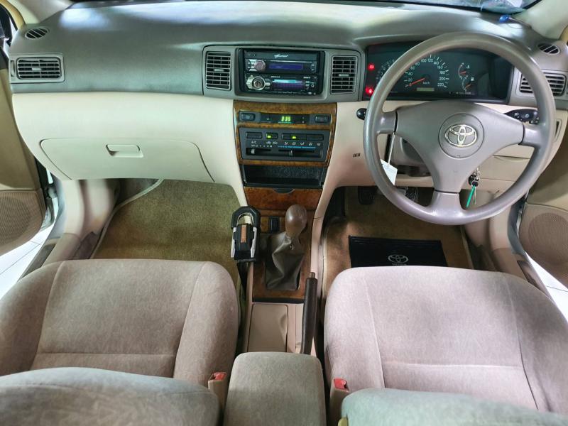 TOYOTA Corolla Altis 1.6E 2002