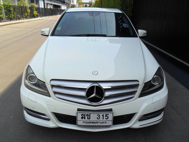 BENZ C200 Avantgard 2012