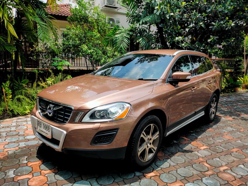 VOLVO XC60 2011