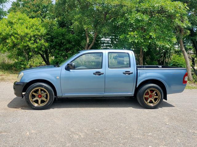 ISUZU D MAX 2003