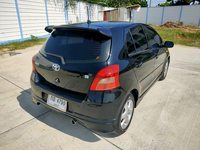 TOYOTA YARIS 2006