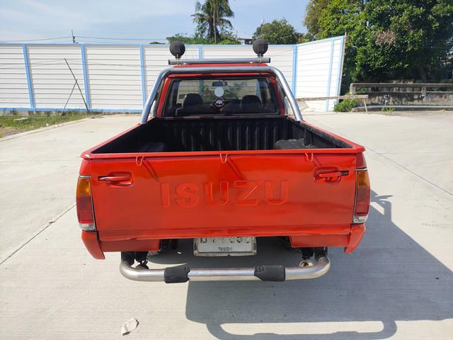ISUZU KB 28 1988