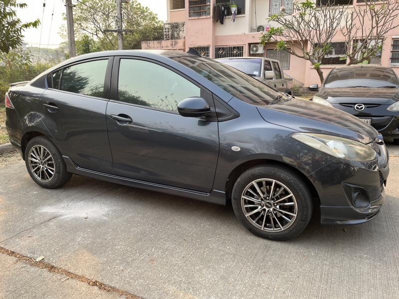 MAZDA Mazda 2 2011