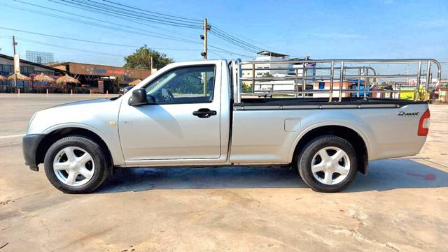 ISUZU D MAX 2011