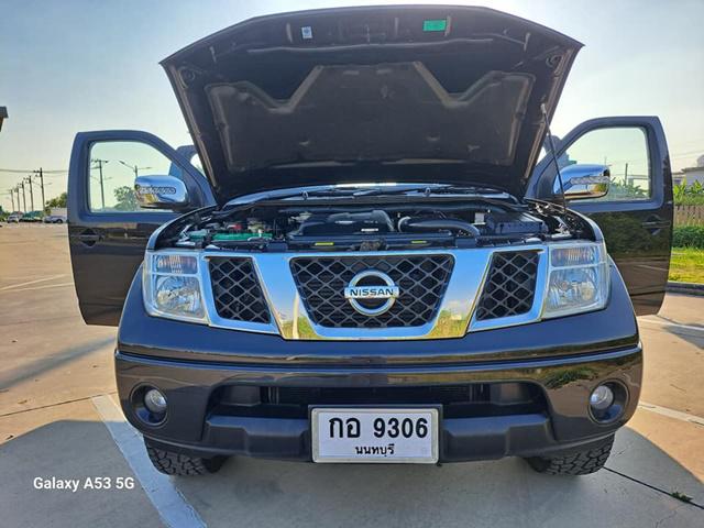 NISSAN NAVARA 2010