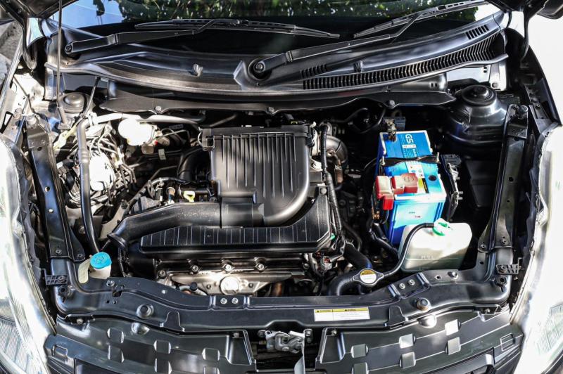SUZUKI SWIFT 2013