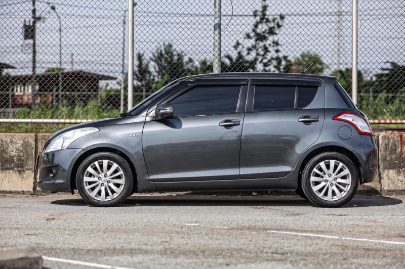 SUZUKI SWIFT 2013