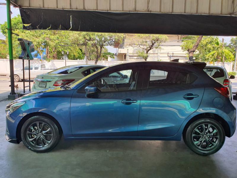 MAZDA 2 2019