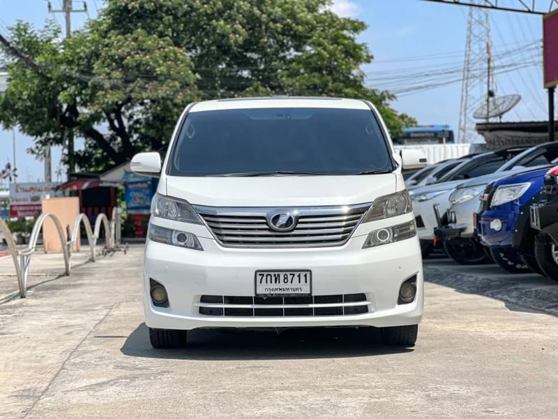 TOYOTA vellfire 2011