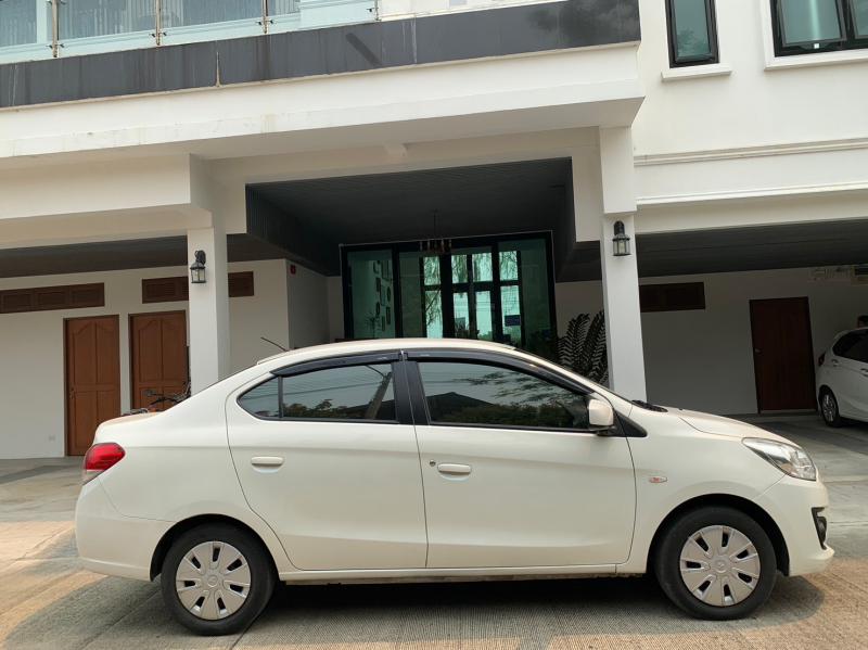 MITSUBISHI Attrage 2013