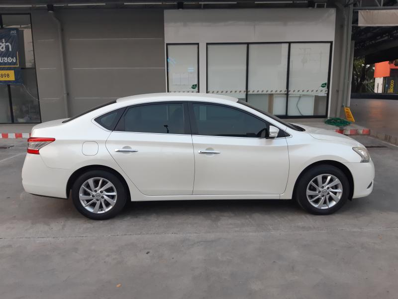 NISSAN Sylphy 2012