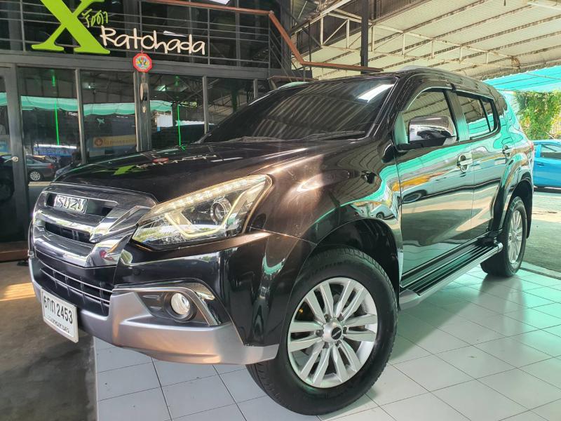 ISUZU Mu X รุ่น1.9Navi 2017