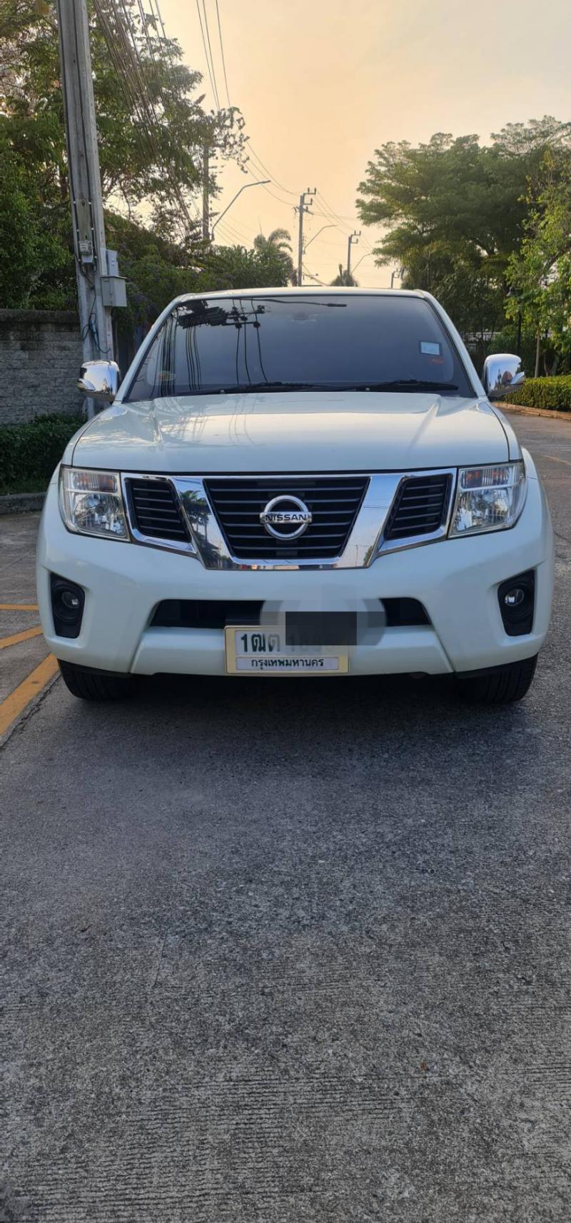 NISSAN Navara King Cap 2013