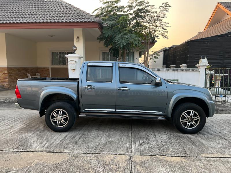 ISUZU D-Max CAB-4 Hi-Lande 2010