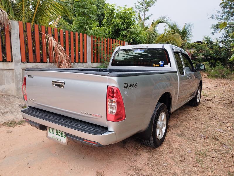 ISUZU Isuzu platinum 2.5 D 2009