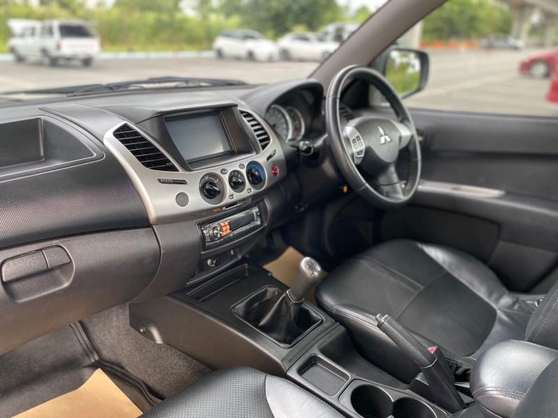 MITSUBISHI Triton 2.5GLX Plus 2014