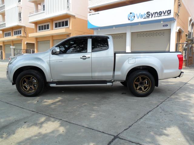 ISUZU Dmax 2.5Z 2012