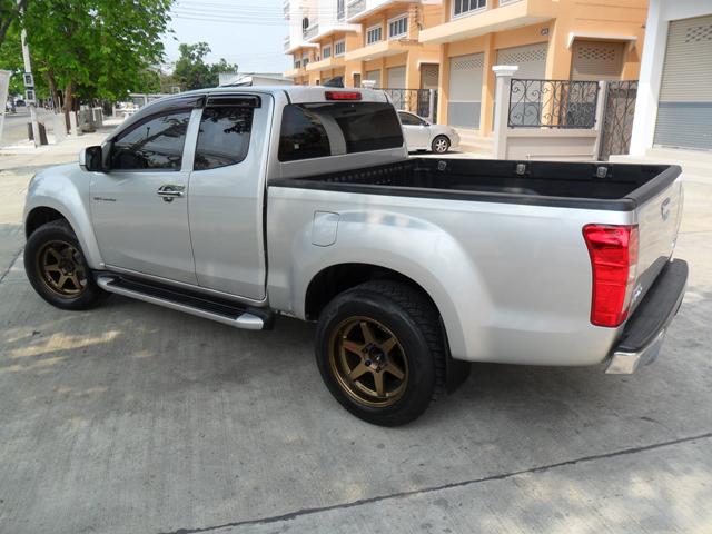 ISUZU Dmax 2.5Z 2012