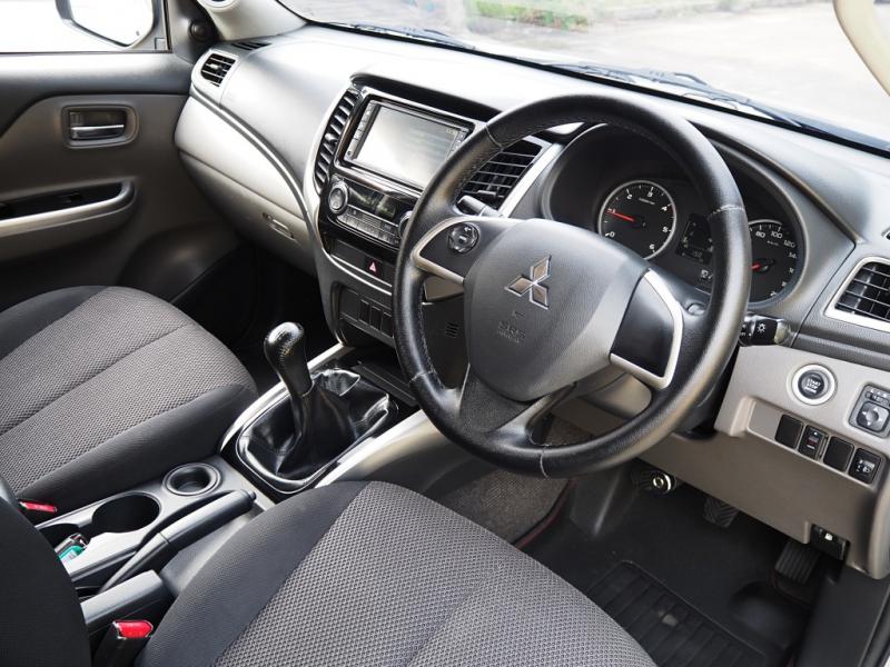 MITSUBISHI TRITON ALL NEW MEGA 2015