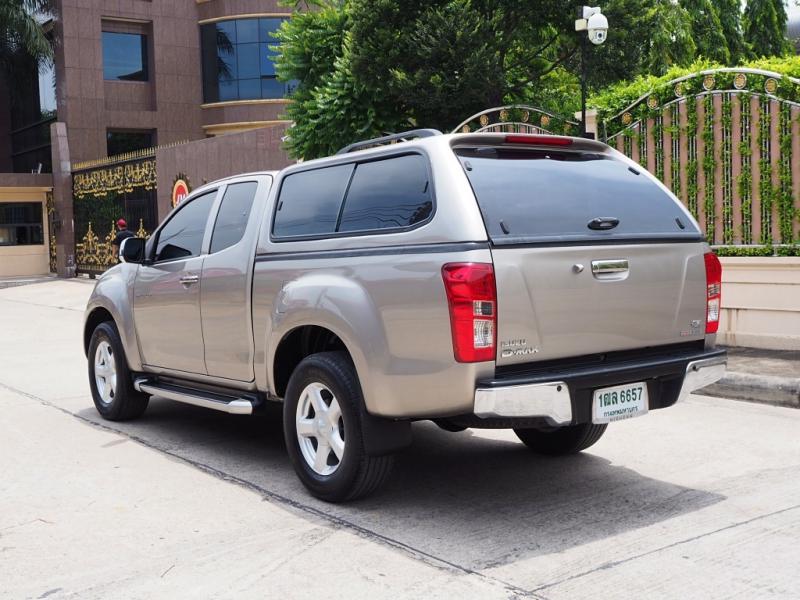 ISUZU  ALL NEW  D-MAX  2011