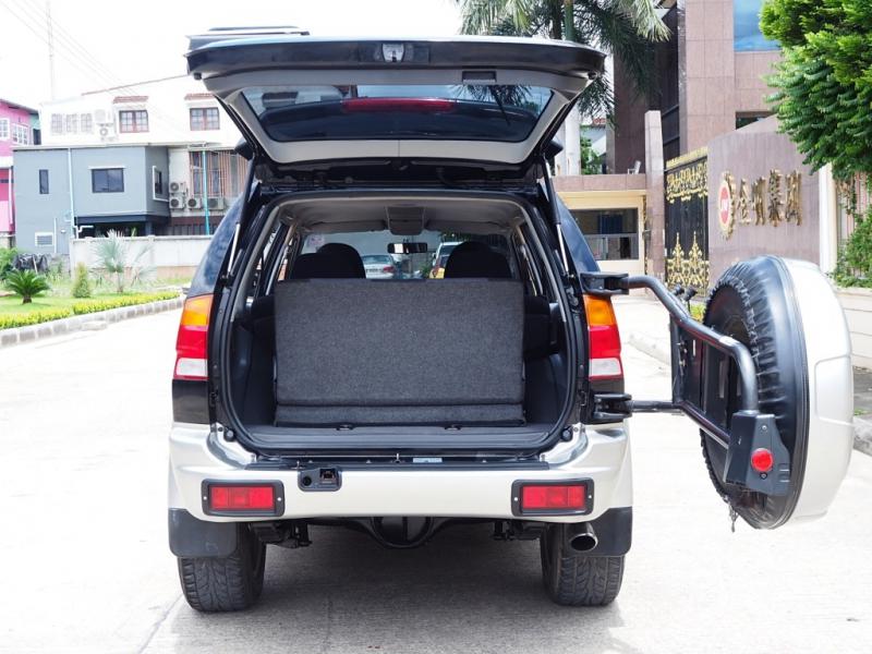 MITSUBISHI STRADA G-WAGON 2002
