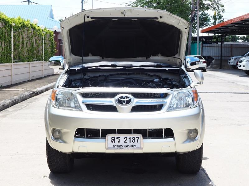 TOYOTA HILUX VIGO 2005
