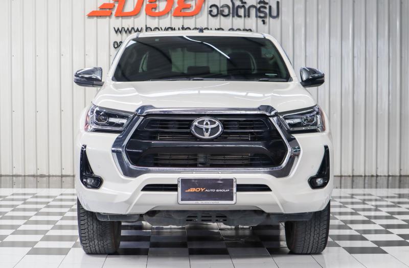 TOYOTA HILUX REVO D-CAB PRE 2021