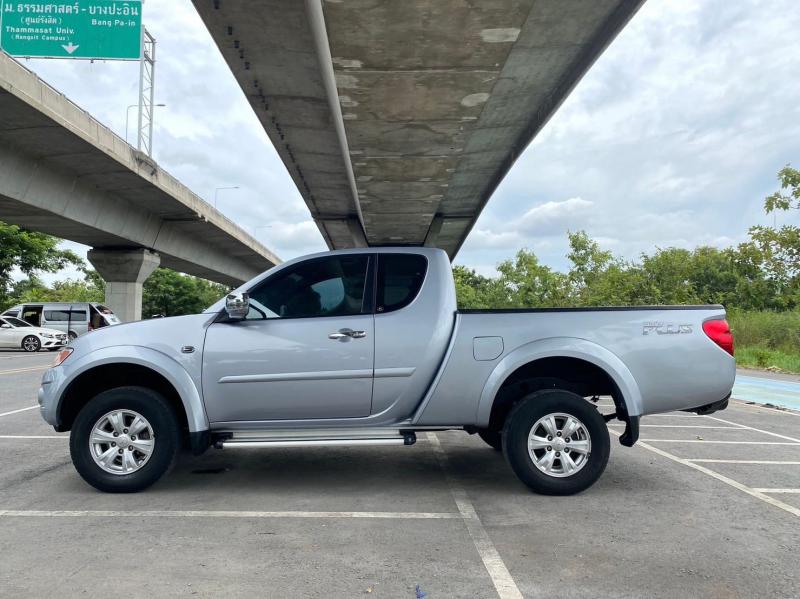 MITSUBISHI Triton 2.5GLX Plus 2014