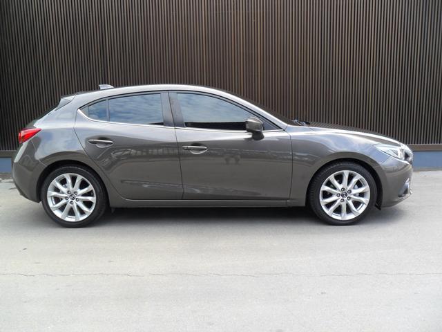 MAZDA Mazda3 2.0S Sport 2016