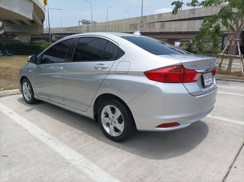 HONDA V 2015