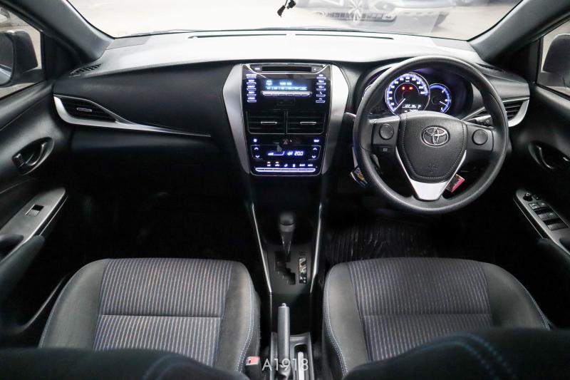 TOYOTA YARIS 1.2 E 2018