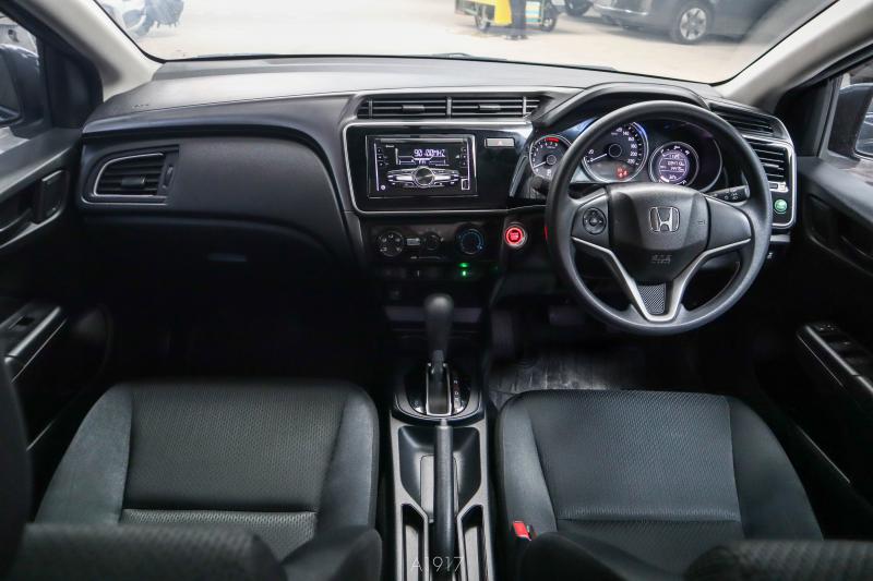 HONDA CITY 1.5 V 2018