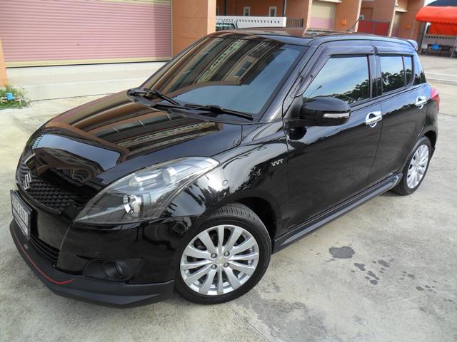 SUZUKI Swift 2015