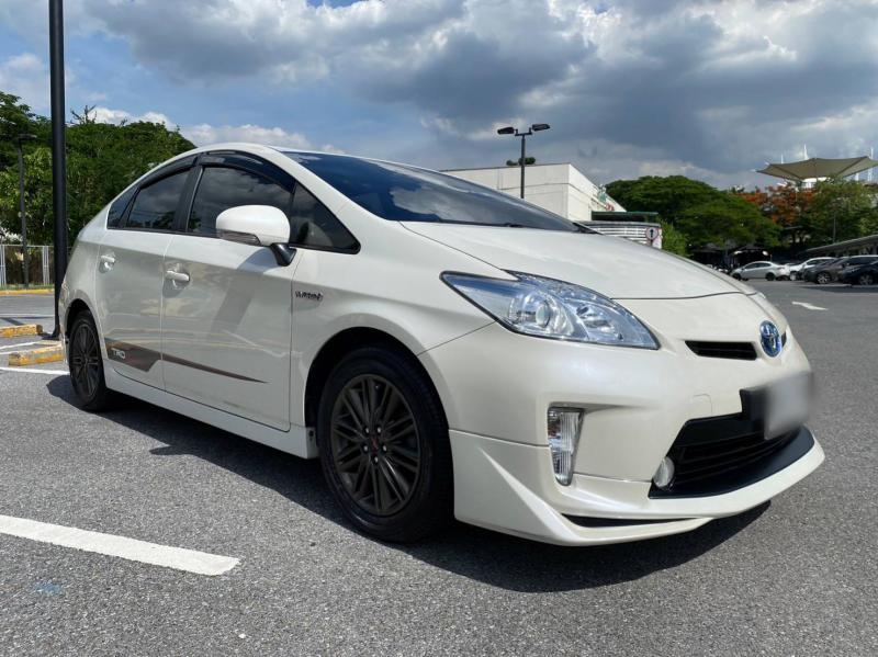 TOYOTA PRIUS 1.8 TRD 2013