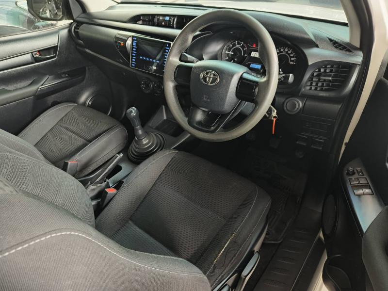TOYOTA Revo 2.4 Entry Smar 2019