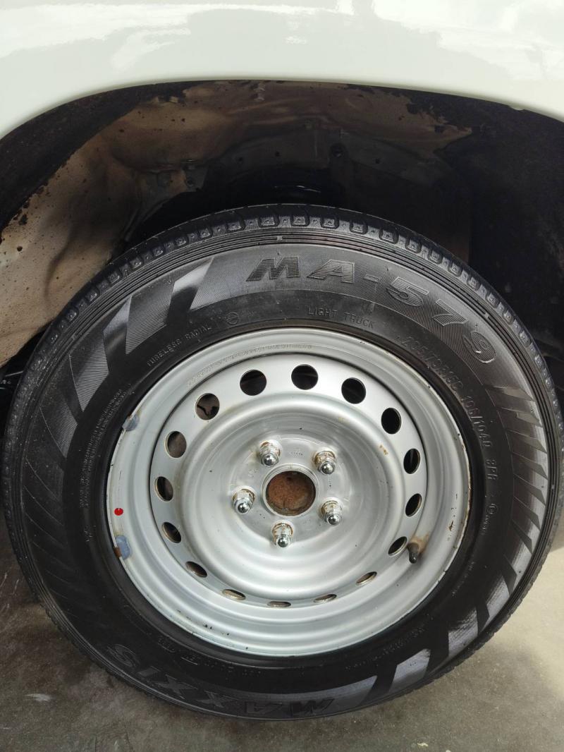 TOYOTA Revo 2.4 Entry Smar 2019