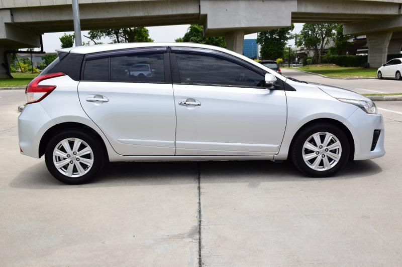 TOYOTA 1.2G 2013