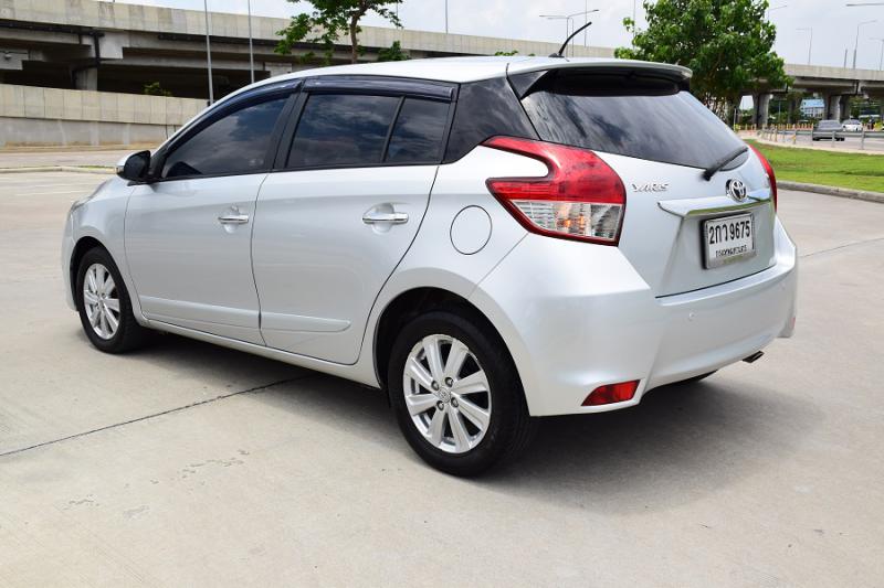 TOYOTA 1.2G 2013